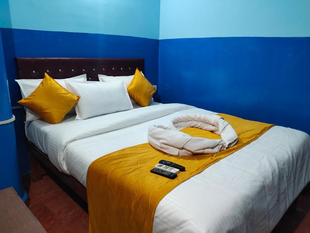Готель Om Baga Residency Екстер'єр фото